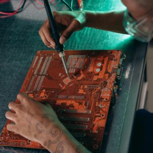 AUXILIAR SUPERIOR EN ELECTRICIDAD