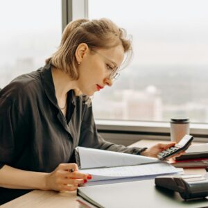 AUXILIAR SUPERIOR EN GESTIÓN ADMINISTRATIVA