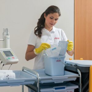 EXPERTO SUPERIOR EN  LIMPIEZA Y DESINFECCIÓN HOSPITALARIAS
