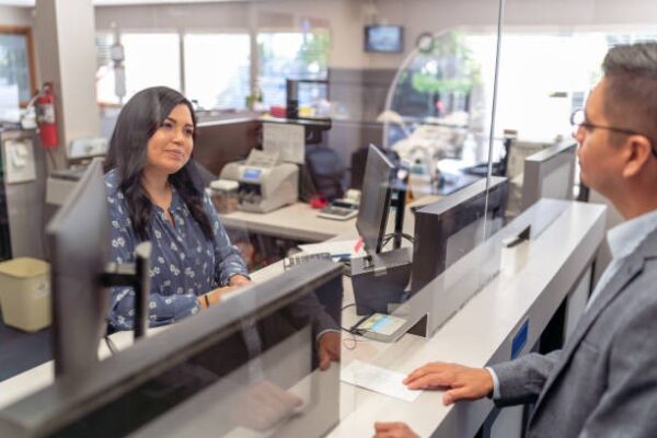 CURSO DE CAJERO BANCARIO COMERCIAL