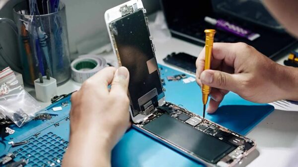 ESPECIALIDAD REPARACIÓN DE CELULARES